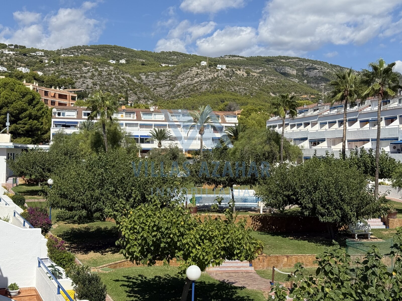 Duplex-Penthouse zum Verkauf in erster Meereslinie – Wohnanlage Voramar