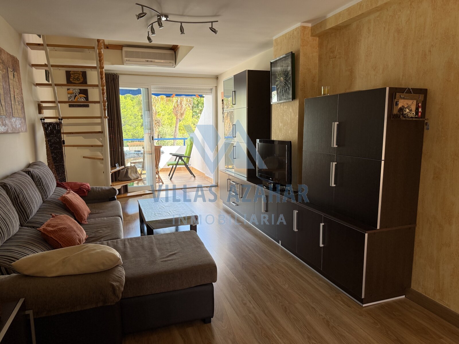 Duplex-Penthouse zum Verkauf in erster Meereslinie – Wohnanlage Voramar