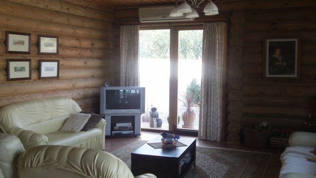 Stunning Log Cabin For Sale in Montroy