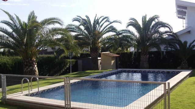 Beautiful Villa For Sale in Betera on Gated Community